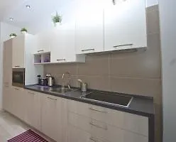 Anzani *